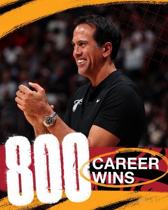 The Heat phát hành tấm áp phíc