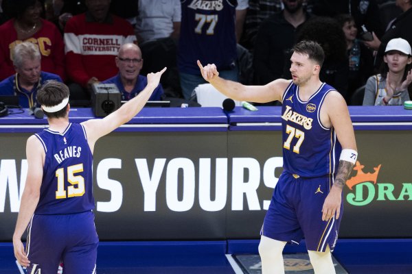 Người bạn đồng tính tốt! Doncic nói về Reeves: Anh ấy chơi như một ngôi sao hàng đầu. Đây là lần cuố